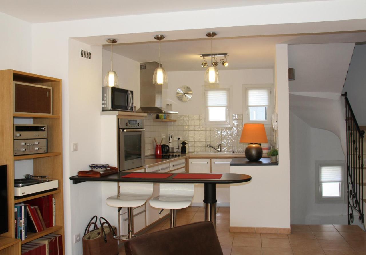 Agreable Maison De Ville Eyragues 外观 照片