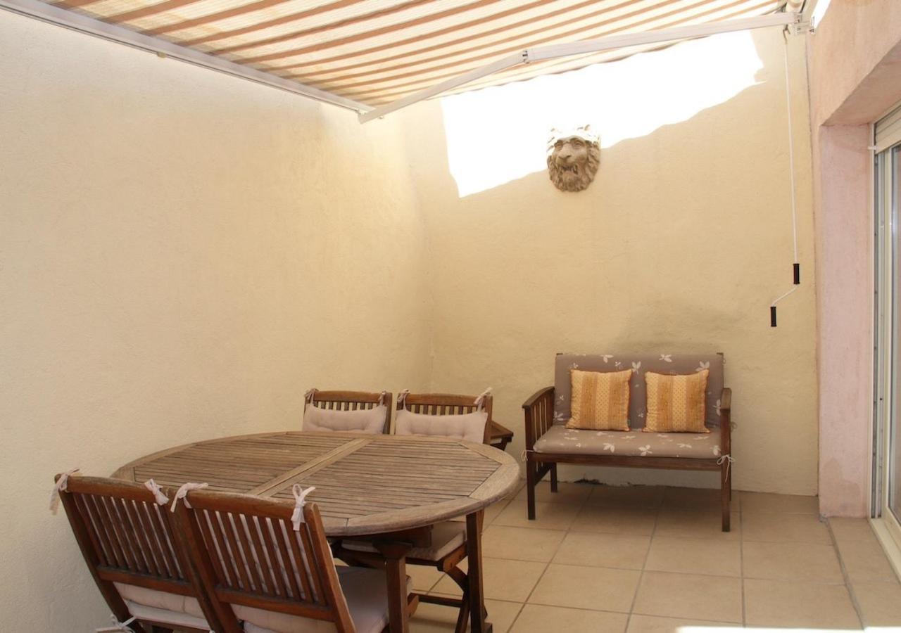 Agreable Maison De Ville Eyragues 外观 照片